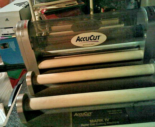Accu cut mark roller die - cut,